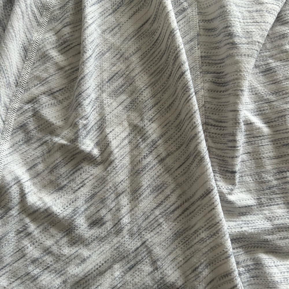 2/$40 Lululemon essential tank white ash heather gray white tank top size 4 - Picture 5 of 7